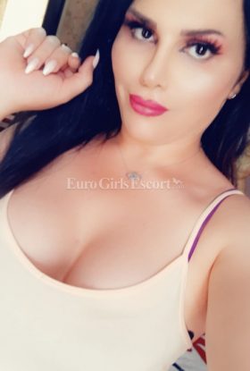 Nora Transgender