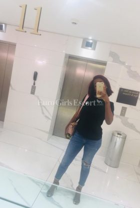 Armanda Lova , agency Succesplus