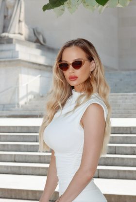 Camille Manon