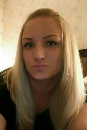 FUN PLAYFUL NIKI