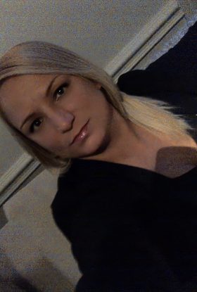 FUN PLAYFUL NIKI