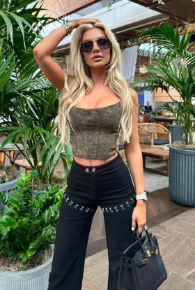 Naomie
