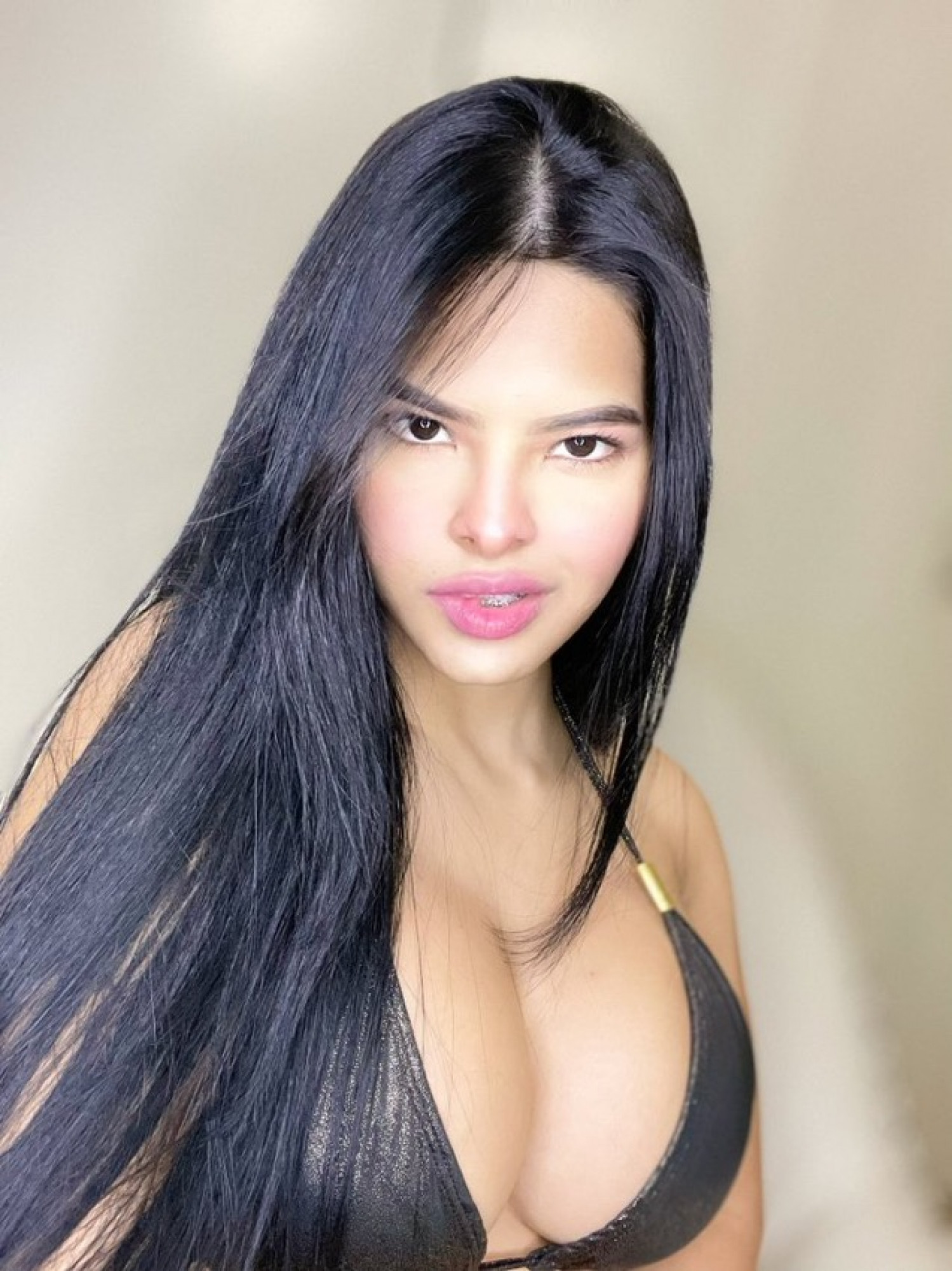 Deliah escort from san salvador - EscortHub