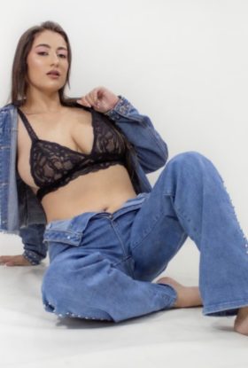 Clara