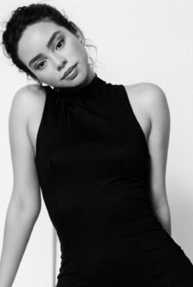 Zoe Valentino