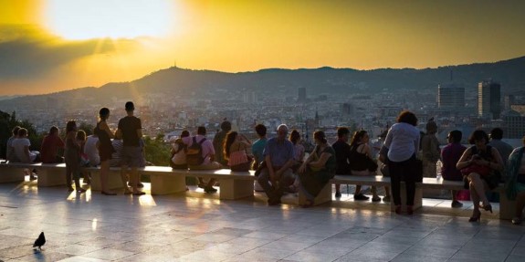 Escort - Barcelona is renowned for its pulsating nightlife, exquisite architecture, and picture-perfect beaches