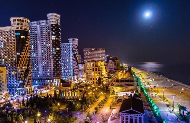 Escorts Batumi - Batumi as a whole is a thriving tourist and entertainment destination